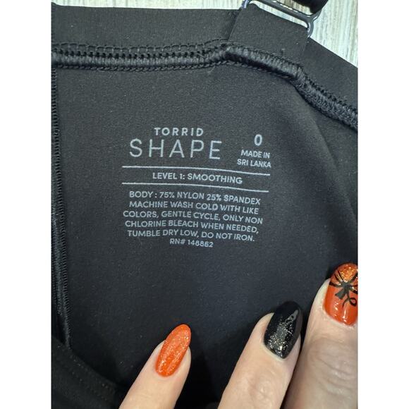 Torrid Black Body Shaper Adjustable Strap Slimming Women’s Size 0 - Picture 4 of 6